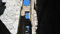 acastle 100055.jpg